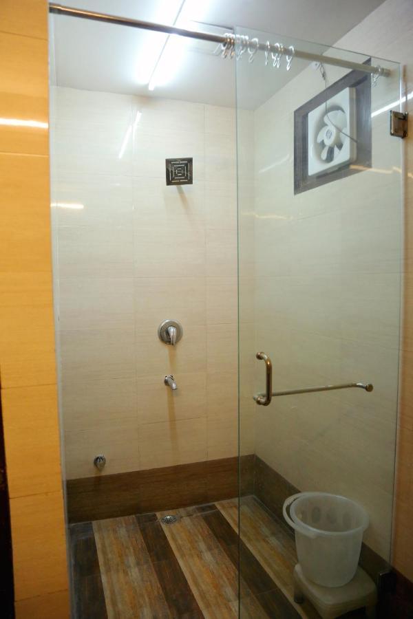 Aerocity Hotel Jindal Palace Delhi- A Well Hygiene Property"All Staff Vaccinated " New Delhi Buitenkant foto