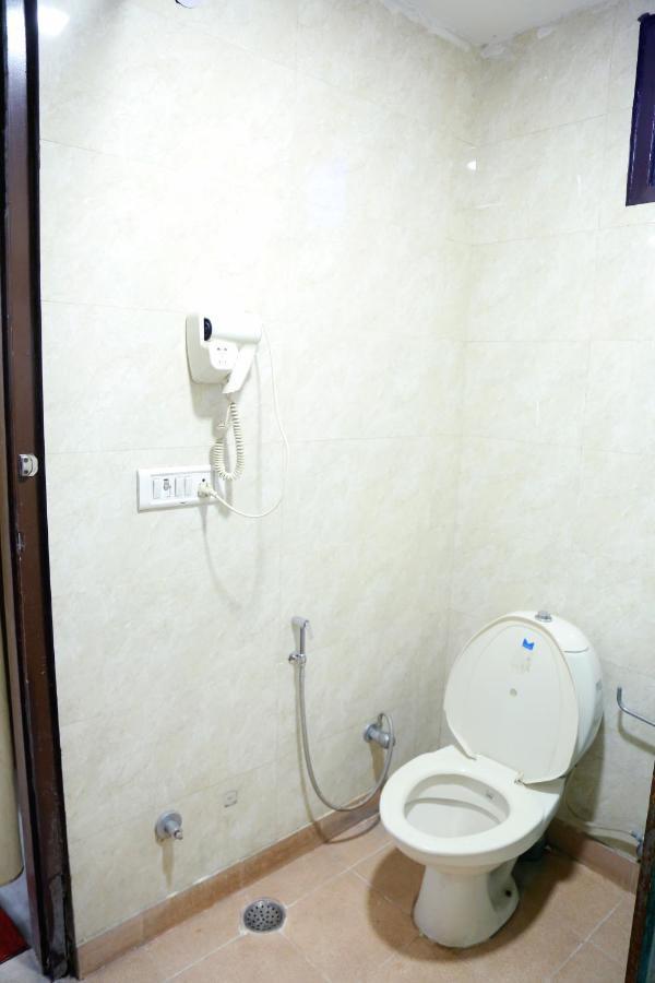 Aerocity Hotel Jindal Palace Delhi- A Well Hygiene Property"All Staff Vaccinated " New Delhi Buitenkant foto