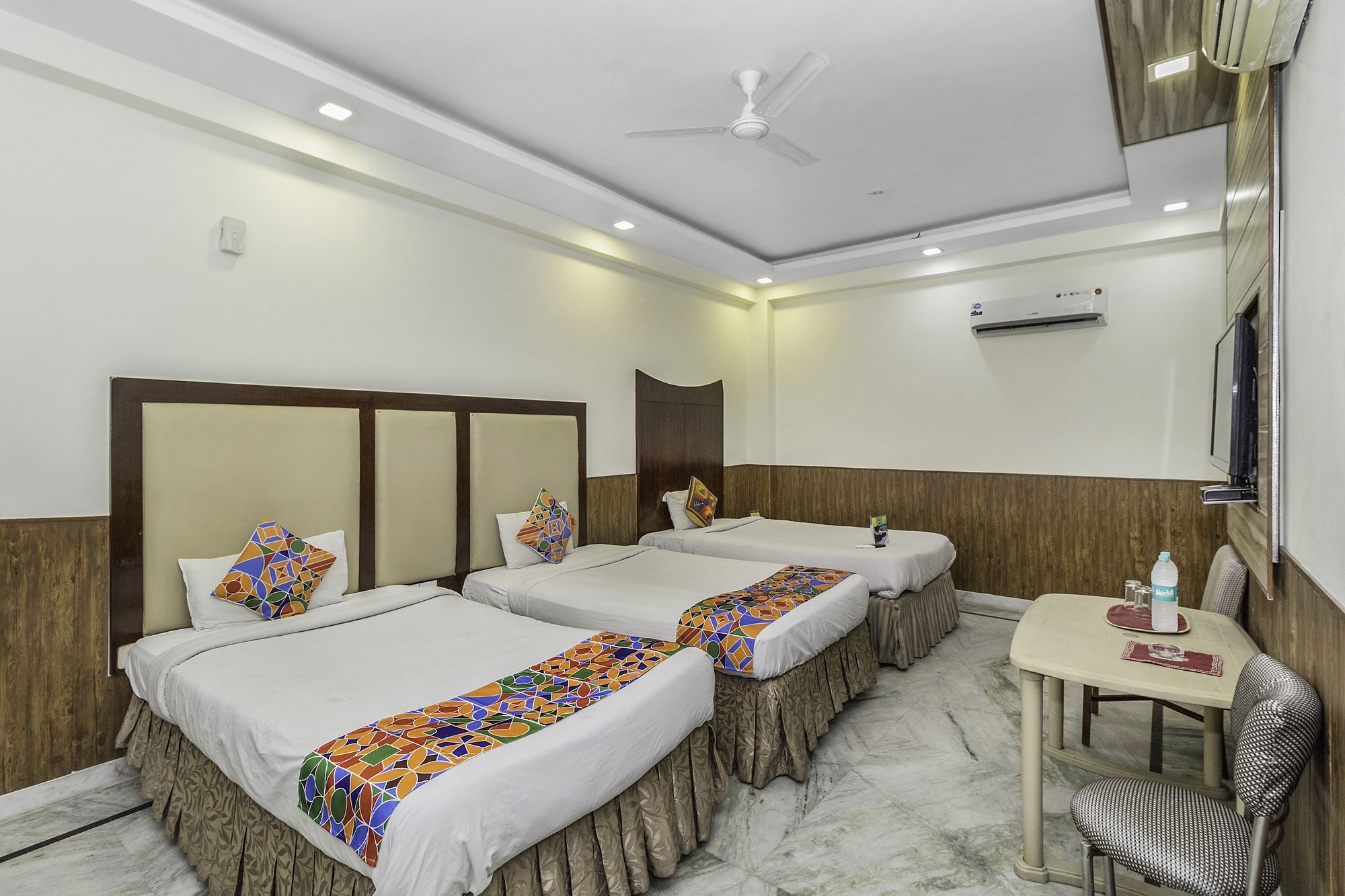 Aerocity Hotel Jindal Palace Delhi- A Well Hygiene Property"All Staff Vaccinated " New Delhi Buitenkant foto