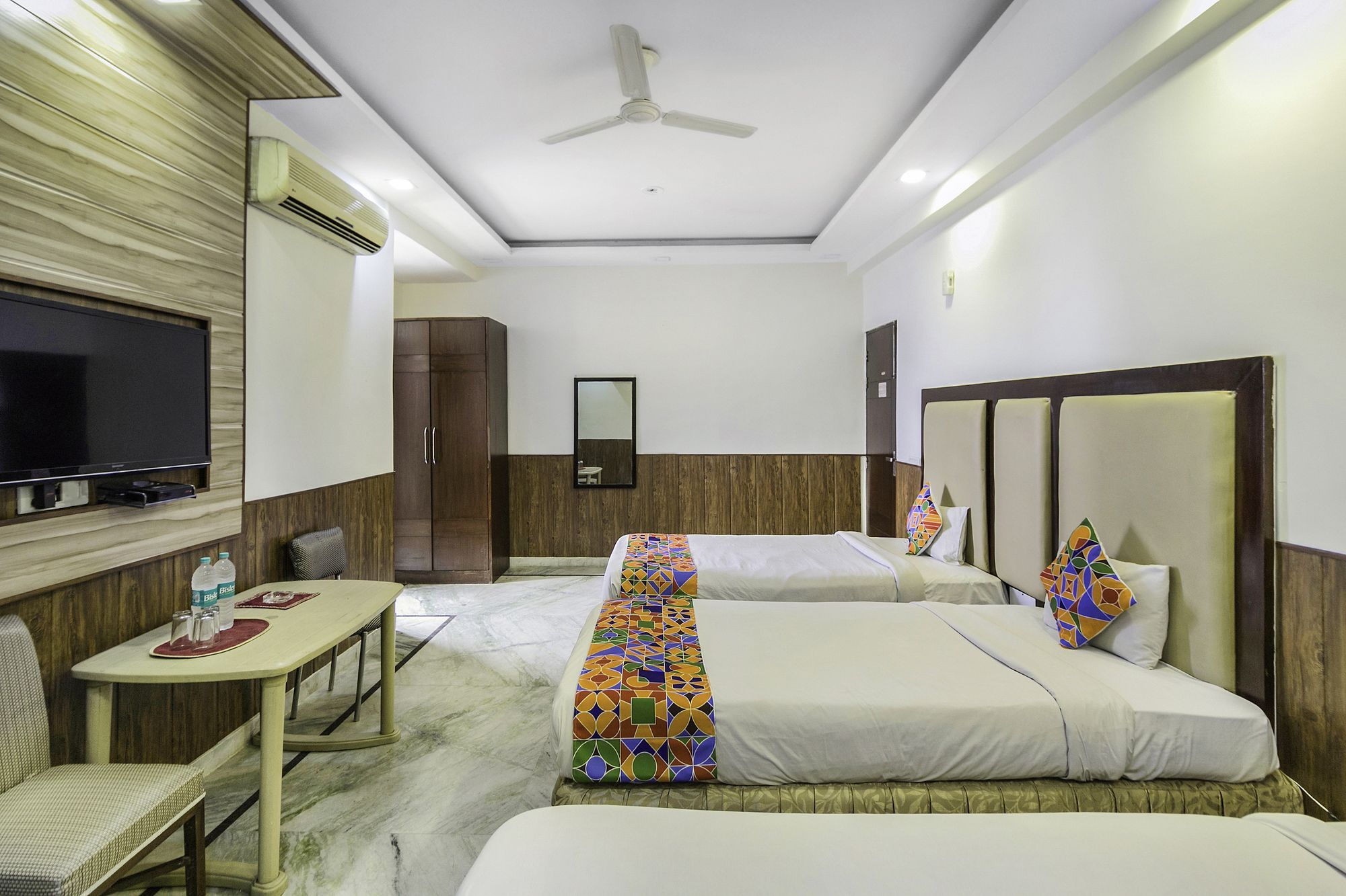 Aerocity Hotel Jindal Palace Delhi- A Well Hygiene Property"All Staff Vaccinated " New Delhi Buitenkant foto